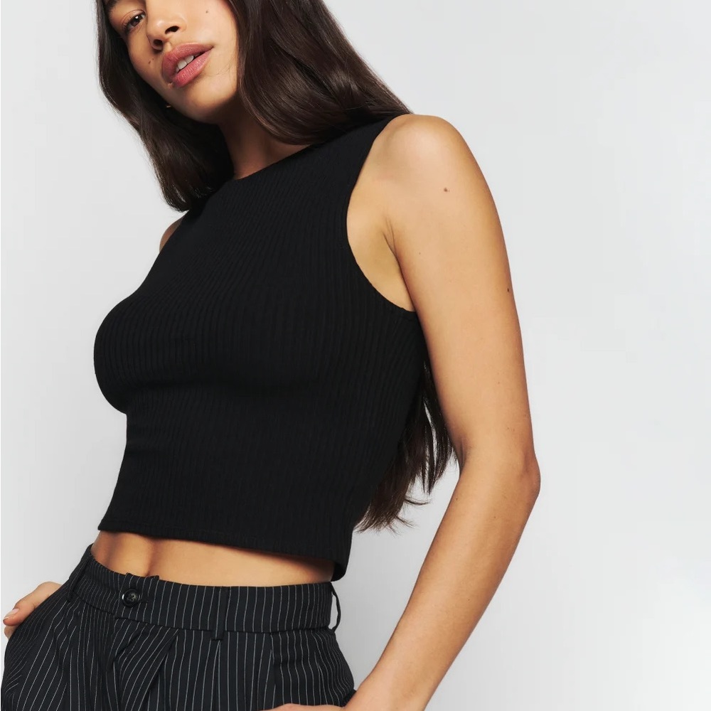 Reformation Ribbed Cropped Tank (M)